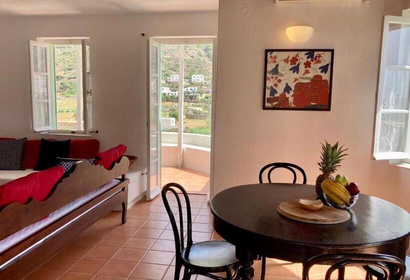 דירת חדר סופריור, Alkyonis Villas