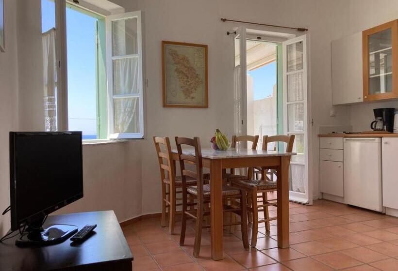 דירת חדר נוף לים, Alkyonis Villas