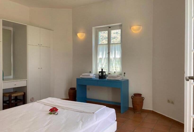 דירת חדר נוף לים, Alkyonis Villas