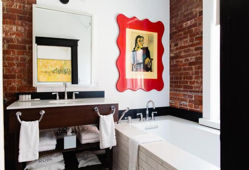 Suite, The Dwell Hotel, A Member Of Design Hotels