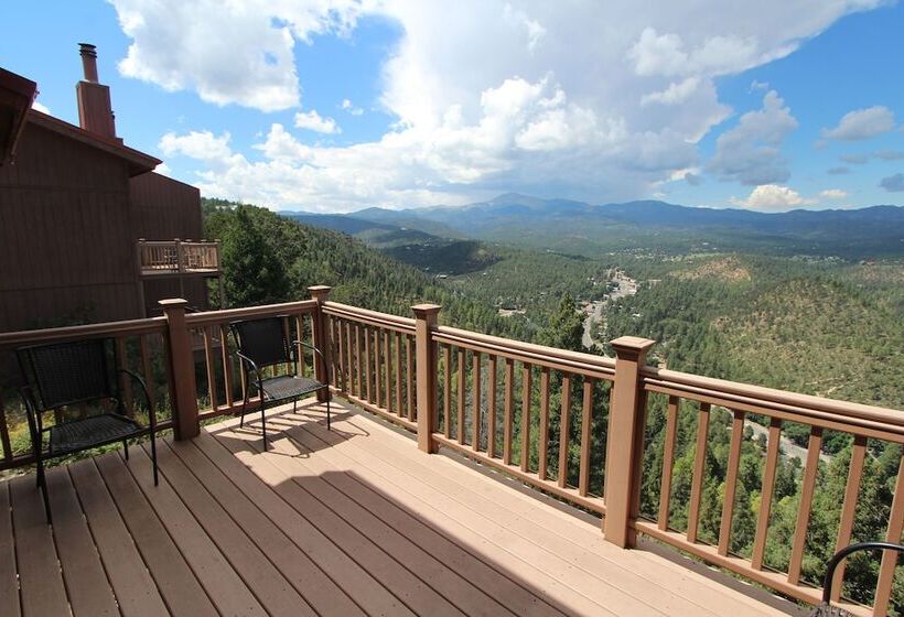 带3个卧室的公寓, Crown Point Resort