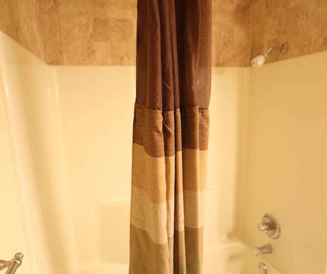 带3个卧室的公寓, Crown Point Resort