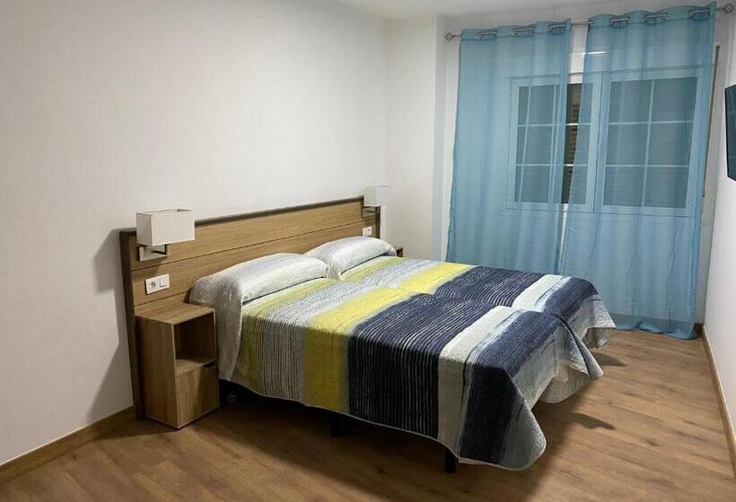 غرفة قياسية, La Escapada