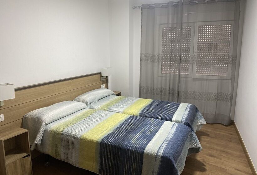 غرفة قياسية, La Escapada