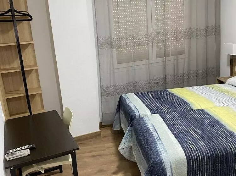 اتاق استاندارد, La Escapada