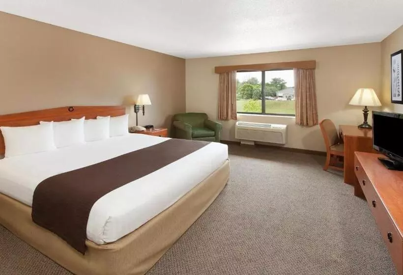 キングサイズベッドのスタンダードルーム, Americinn By Wyndham Greenville