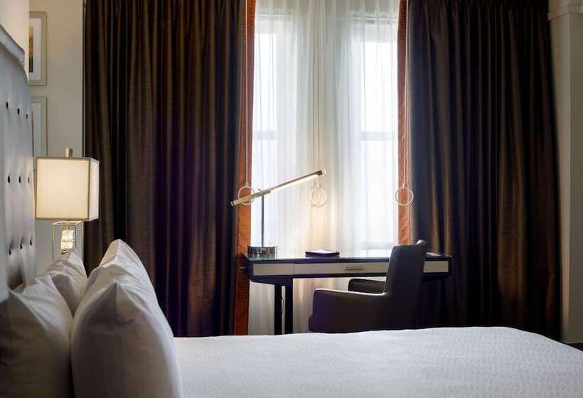 デラックスルーム, Colcord Hotel Oklahoma City, Curio Collection By Hilton