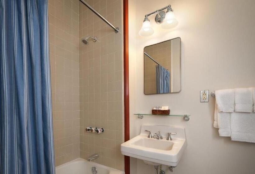 标准间, Colonial Houses, An Official Colonial Williamsburg