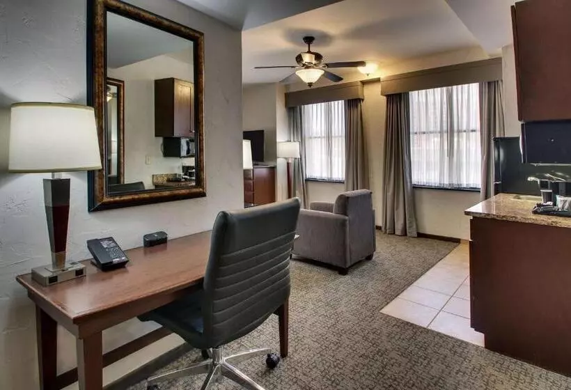 エクゼクティブスイート, Drury Plaza Hotel San Antonio Riverwalk