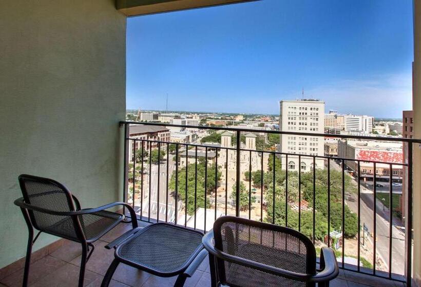 Suite avec Hydromassage, Drury Plaza Hotel San Antonio Riverwalk