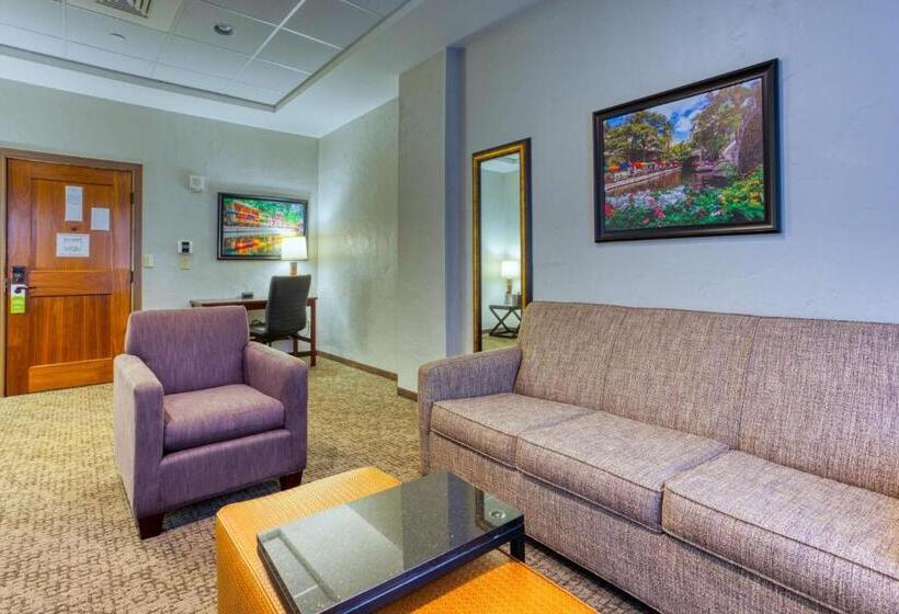 Chambre Deluxe Adaptée aux Personnes à Mobilité Réduite, Drury Plaza Hotel San Antonio Riverwalk