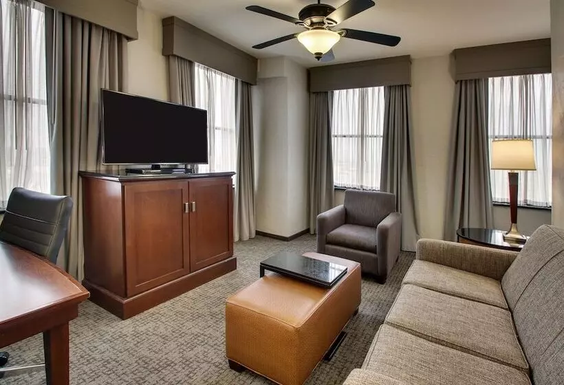 身障者適用スイートルーム, Drury Plaza Hotel San Antonio Riverwalk