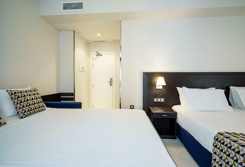 اتاق استاندارد چهار تخته, Exe Malaga Museos