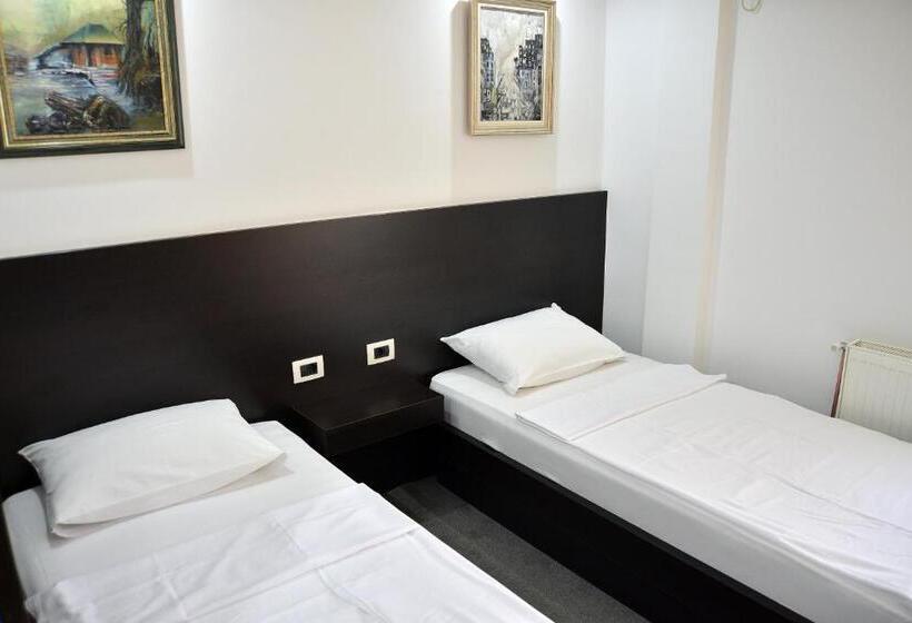 اتاق استاندارد, Golf