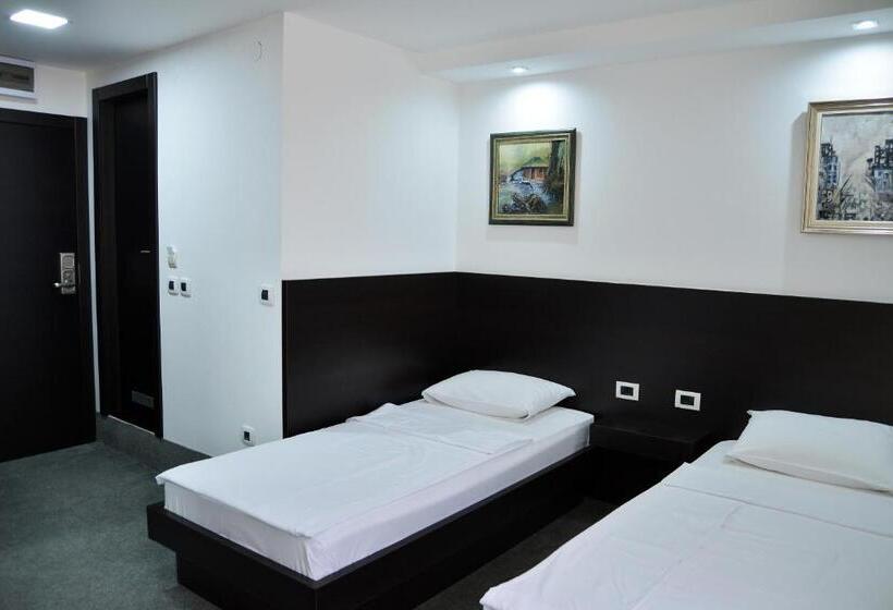 اتاق استاندارد, Golf