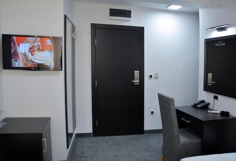 اتاق استاندارد, Golf