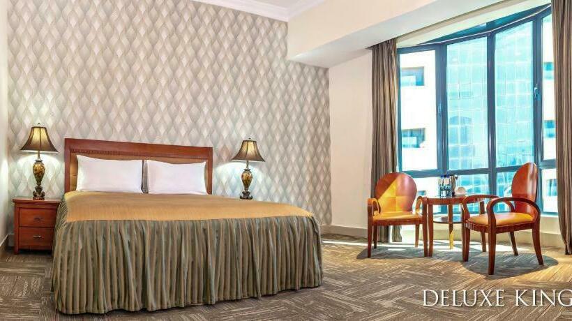 سوییت جونیور اجرایی, Grand Safir