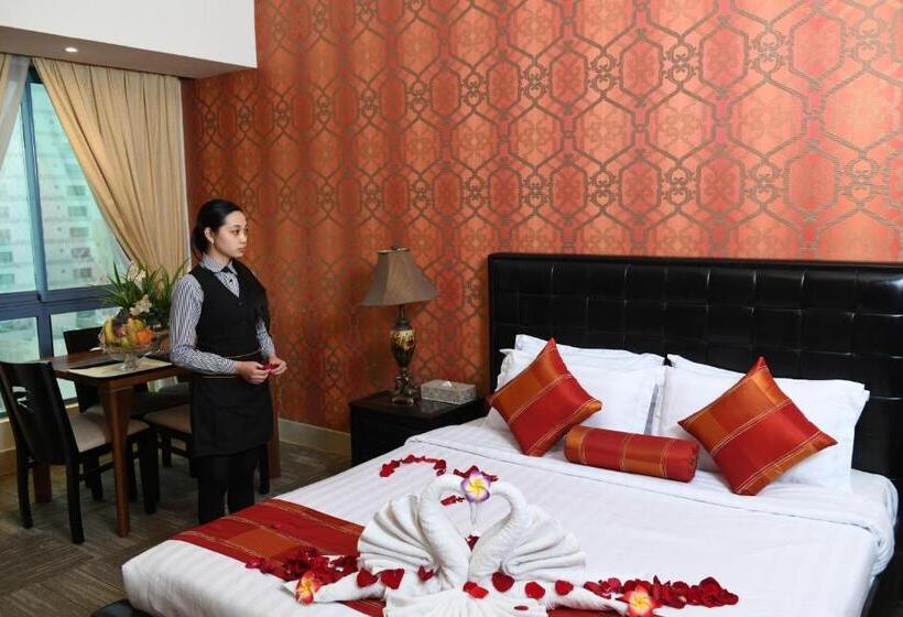 سوییت جونیور اجرایی, Grand Safir