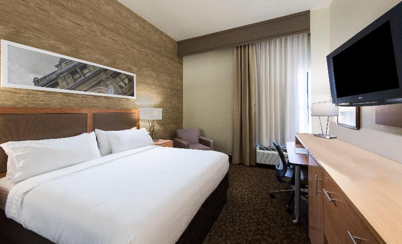 غرفة قياسية سرير كينج, Holiday Inn Savannah Historic District, An Ihg