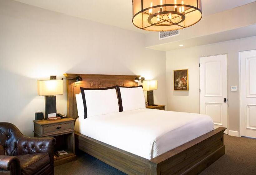 디럭스 룸, North Block