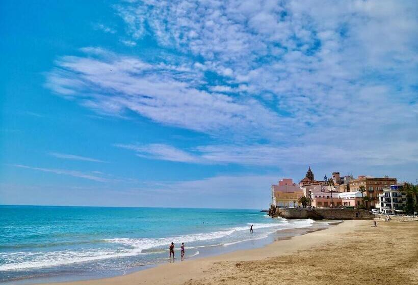 スタンダードシティビュールーム, Privat Hotel Liberty Sitges