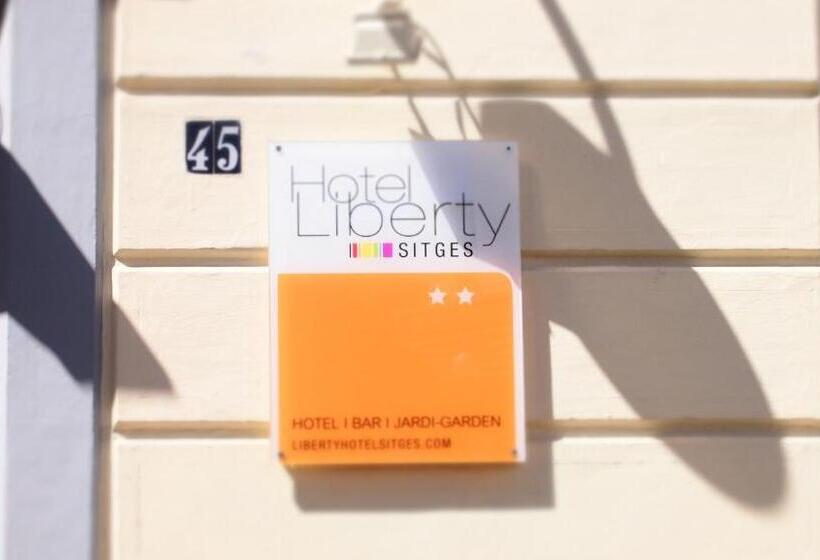Номер Стандарт с Балконом Вид на Сад, Privat Hotel Liberty Sitges