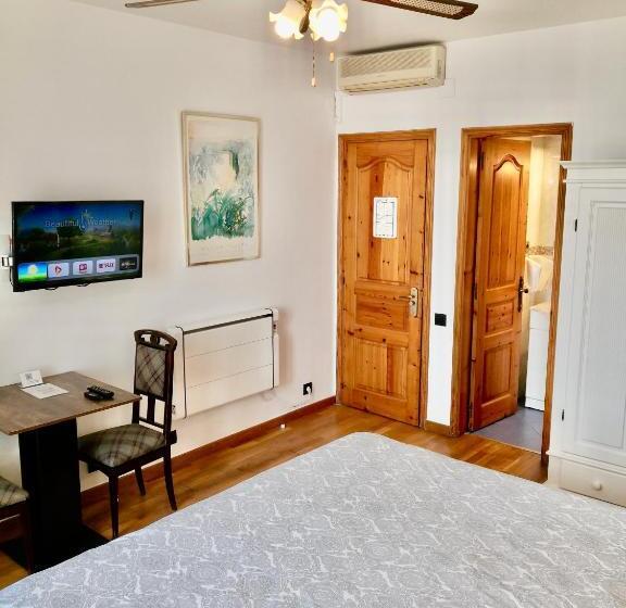 シティビューのスーペリアルーム, Privat Hotel Liberty Sitges