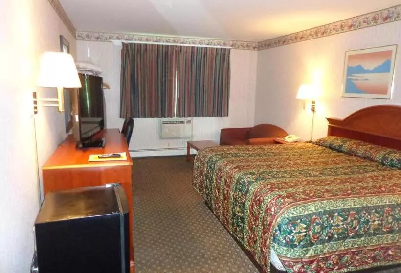 キングサイズベッドのスタンダードルーム, Rodeway Inn Milford  I84