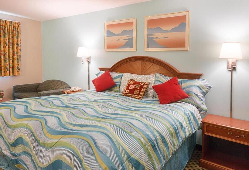 Стандартный Номер Кровать Кинг, Rodeway Inn Milford  I84