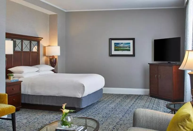 キングサイズベッドのスイートルーム, The Battle House Renaissance Mobile Hotel & Spa