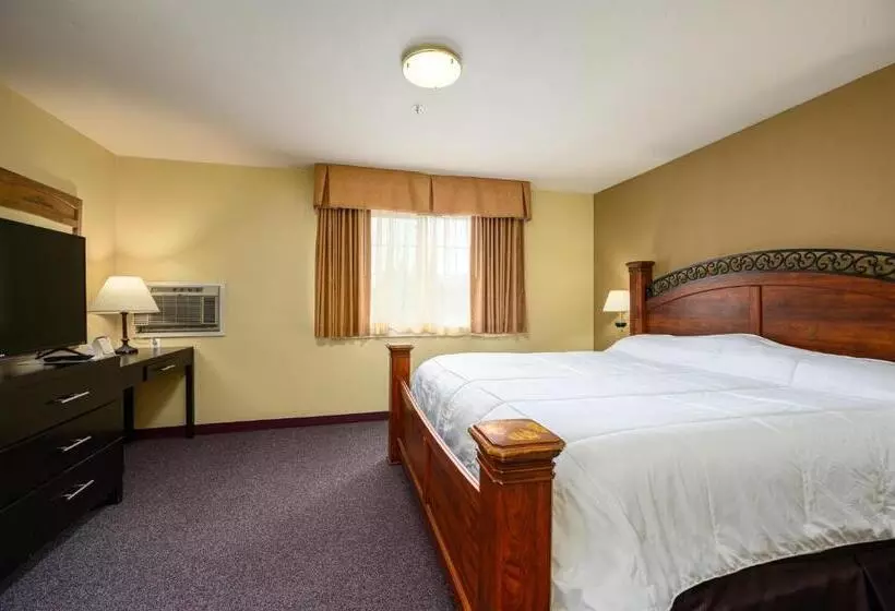 キングサイズベッドのデラックススイート, Three Rivers Inn Sedro Woolley