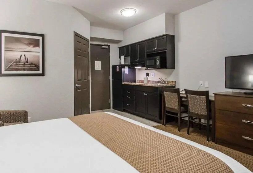 デラックスルーム, Travelodge Suites by Wyndham Estevan