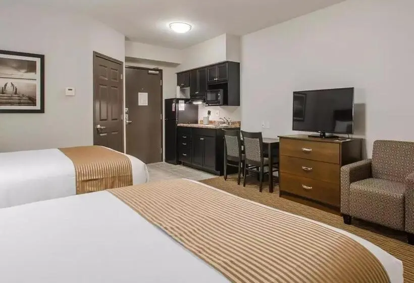 身障者適用スタンダードルーム, Travelodge Suites by Wyndham Estevan