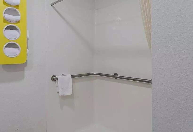 ２ダブルベッドのスタンダードルーム, Quality Inn & Suites