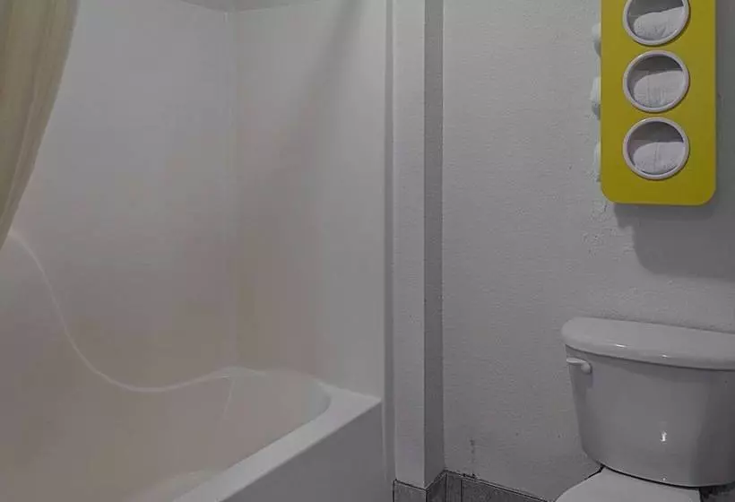 Standard-huone 2 Parivuodetta, Quality Inn & Suites