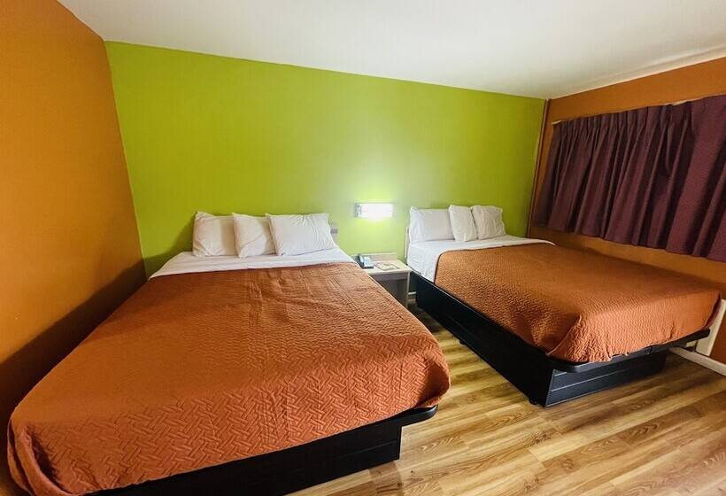 חדר סטנדרט שתי מיטות זוגיות, Budget Inn Pulaski