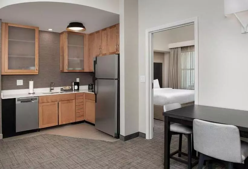 キングサイズベッドのスイートルーム, Residence Inn Birmingham Hoover