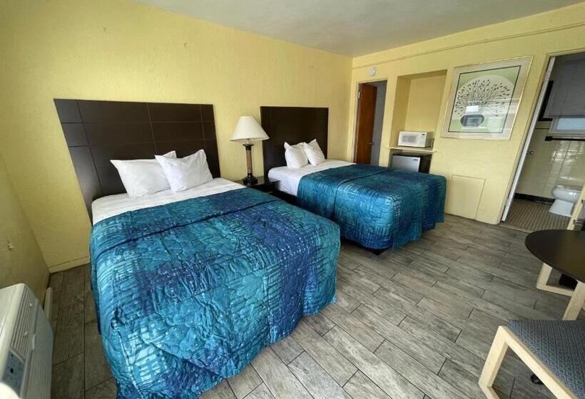 Номер Стандарт 2 Двуспальные Кровати, Sandy Shores Resort