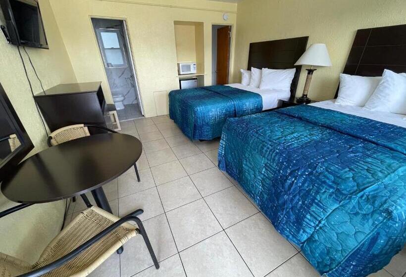 Номер Стандарт 2 Двуспальные Кровати, Sandy Shores Resort