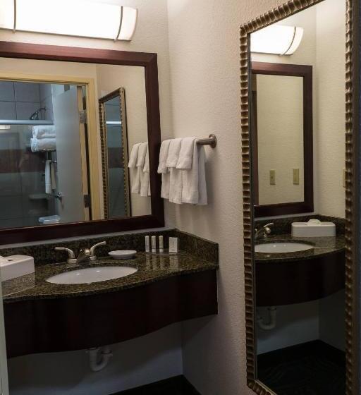 스위트 킹사이즈 침대, Springhill Suites Ridgecrest