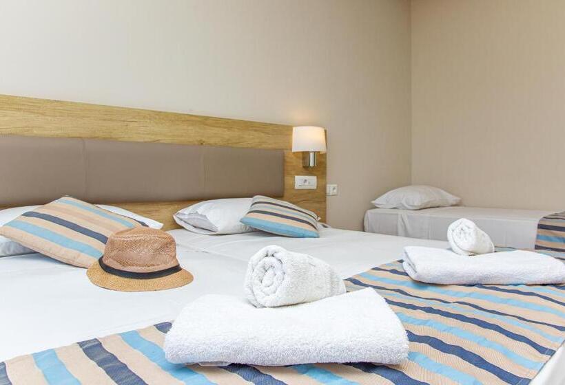 带海景的高档三人间, Theo Star Beach