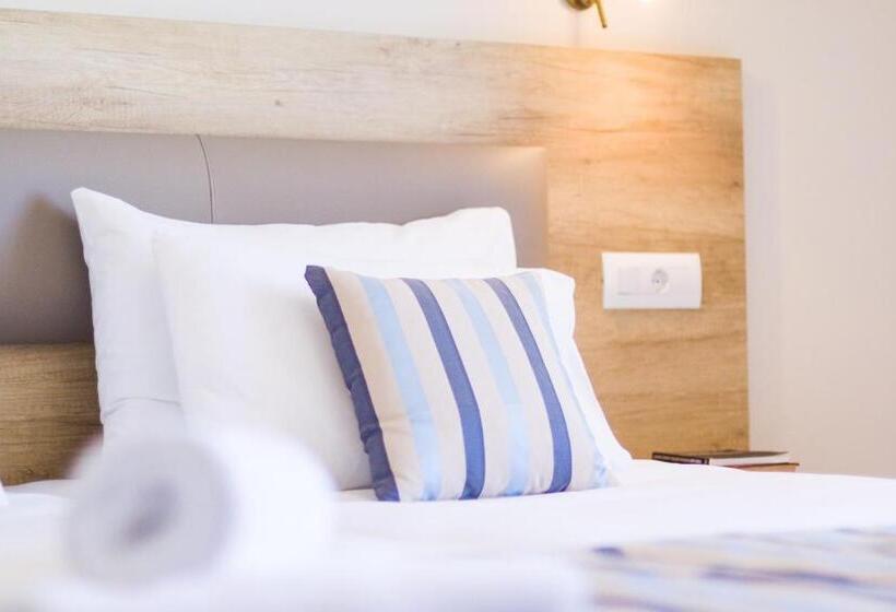 高级工作室, Theo Star Beach