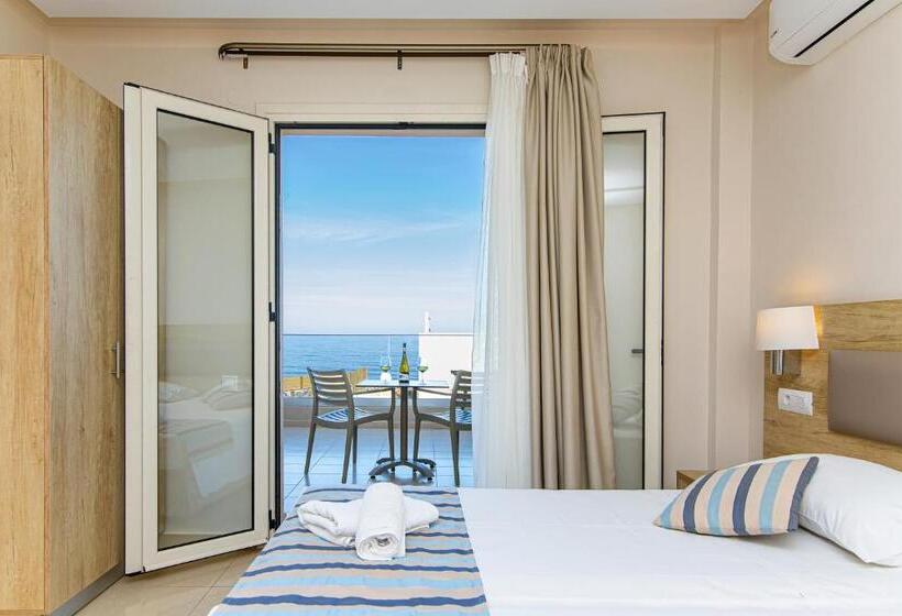 2 Bedroom Family Apartment Sea View, Theo Star Beach