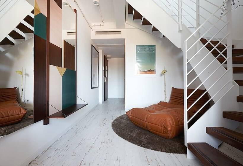 سوئیت جونیور با تراس, Generator Berlin Mitte