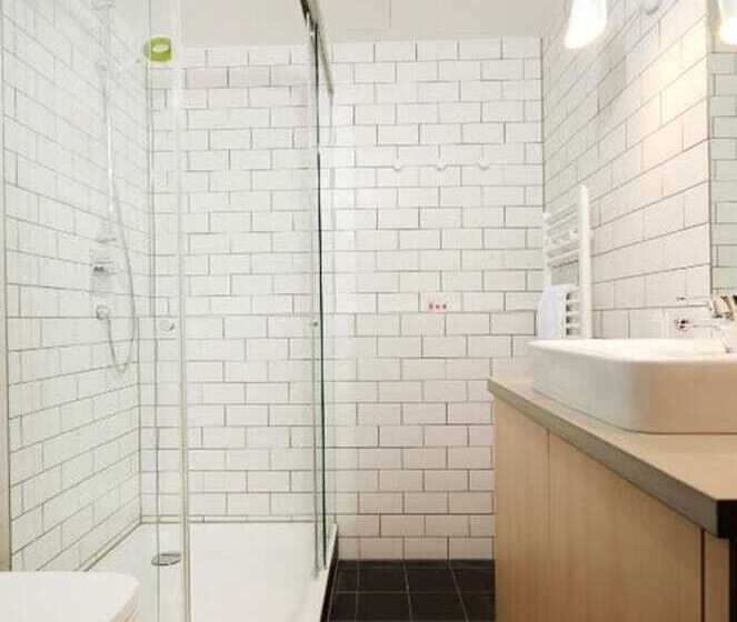 سوییت جونیور با چشمانداز شهر, Generator Berlin Mitte