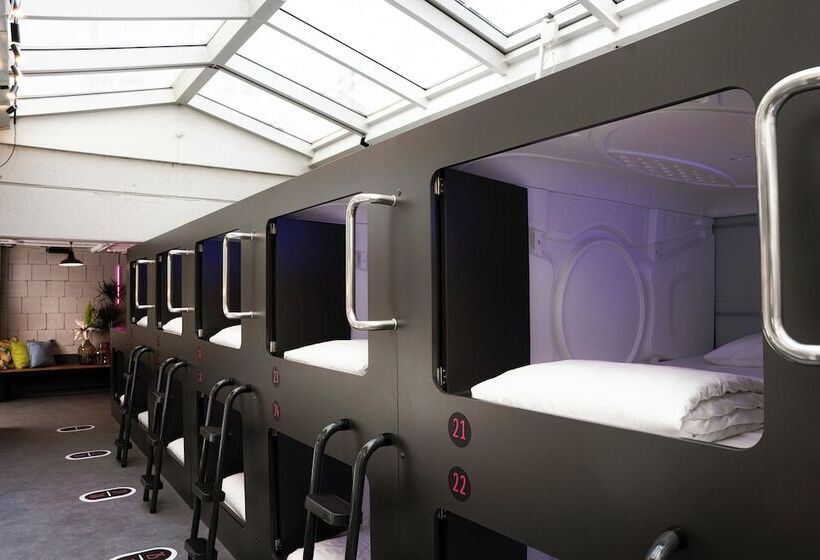 اتاق استاندارد, Generator Berlin Mitte