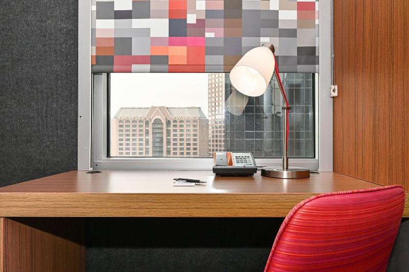 اتاق استاندارد با تخت بزرگ, Aloft Charlotte City Center