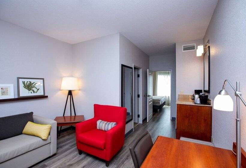 Люкс, Country Inn & Suites By Radisson, Wilson, Nc