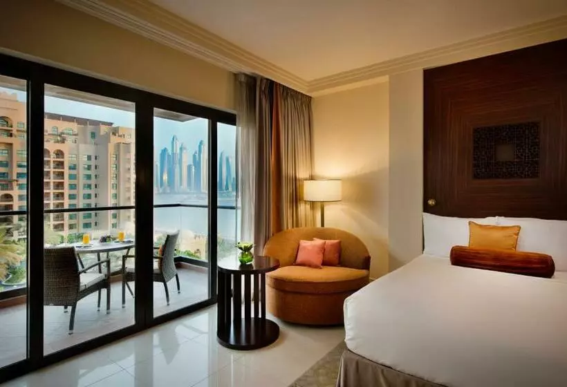Standard Room King Size Bed