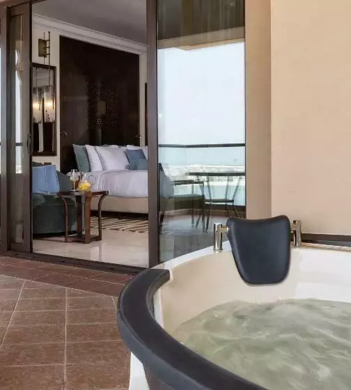 سوییت با چشم‌انداز دریا, Fairmont The Palm